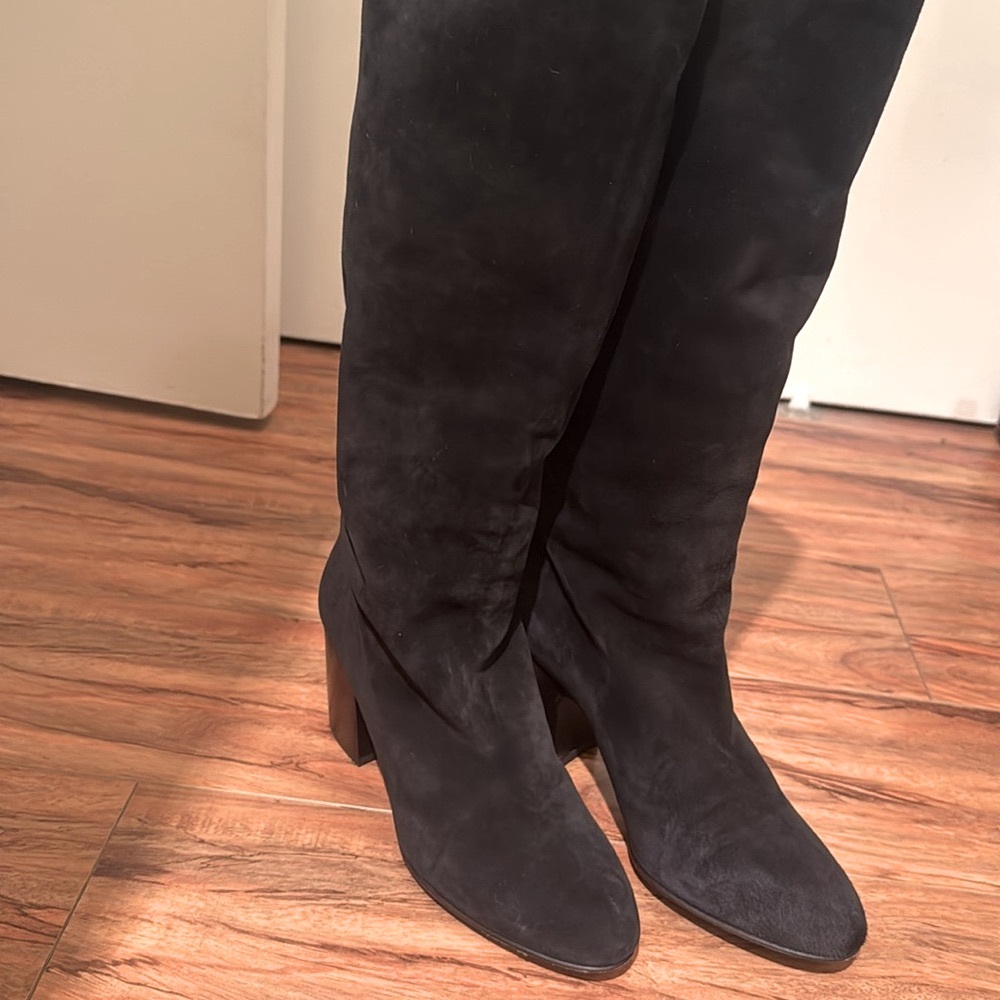 Chanel boots 39.5